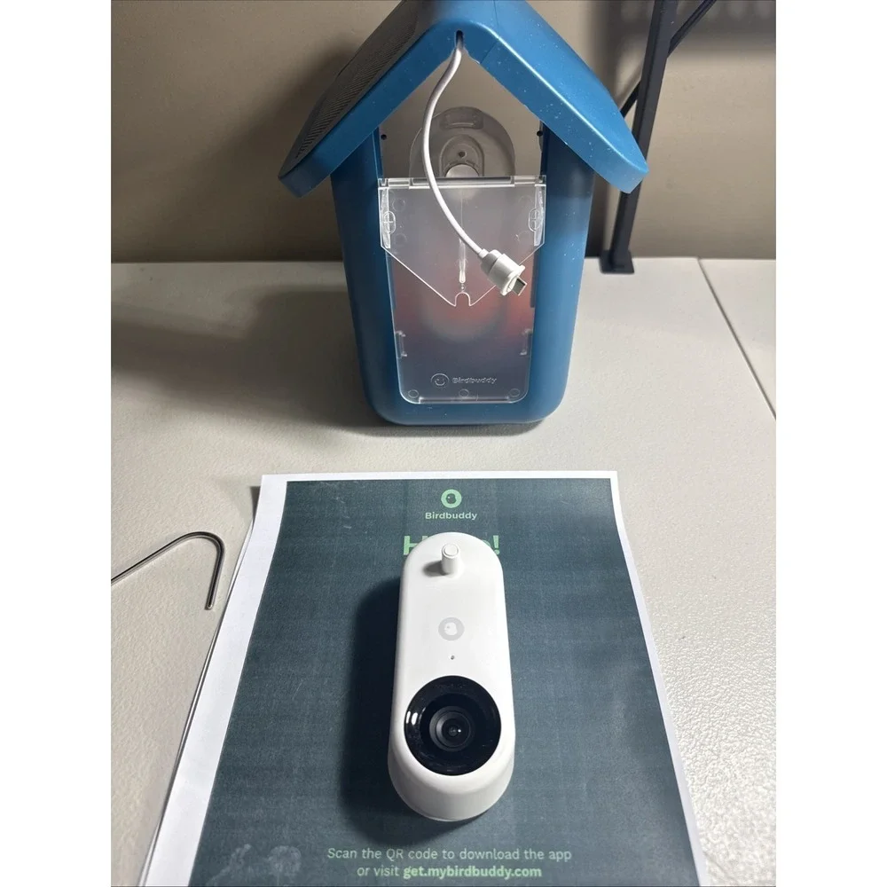 NEW Birdbuddy PRO Solar Smart Bird Feeder HDR 2K Slow Motion Video No Box NICE